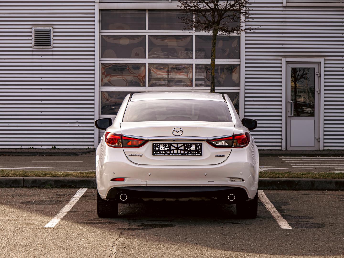 Mazda 6