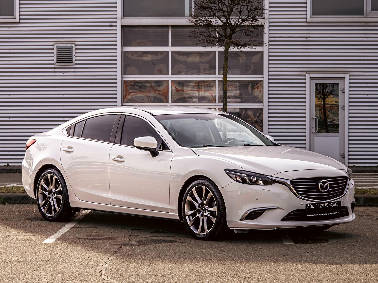Mazda 6