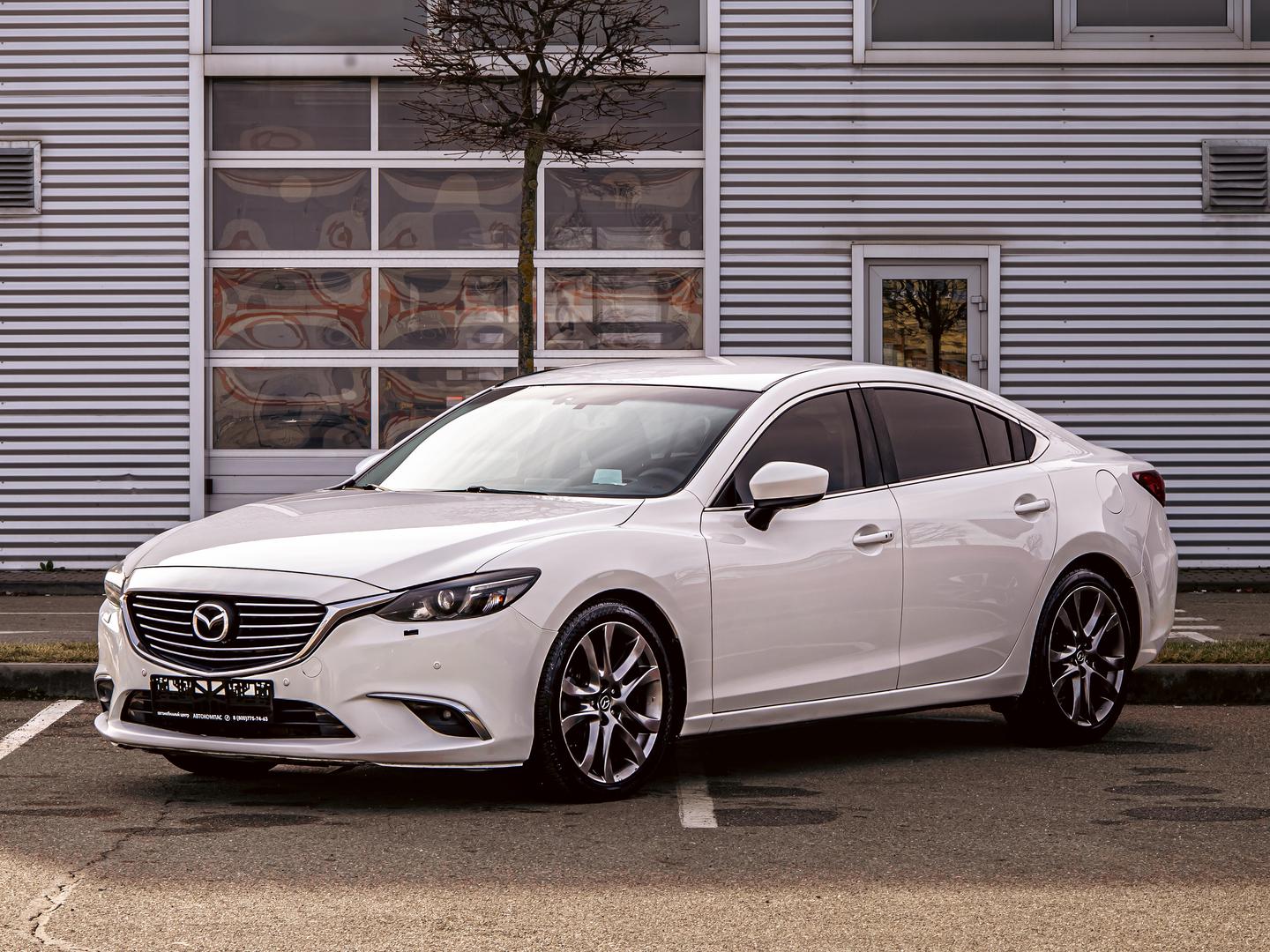 Mazda 6