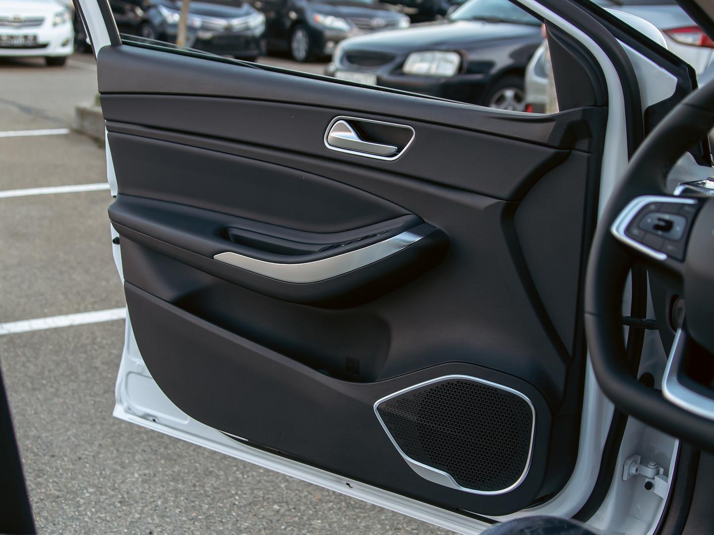 Omoda S5