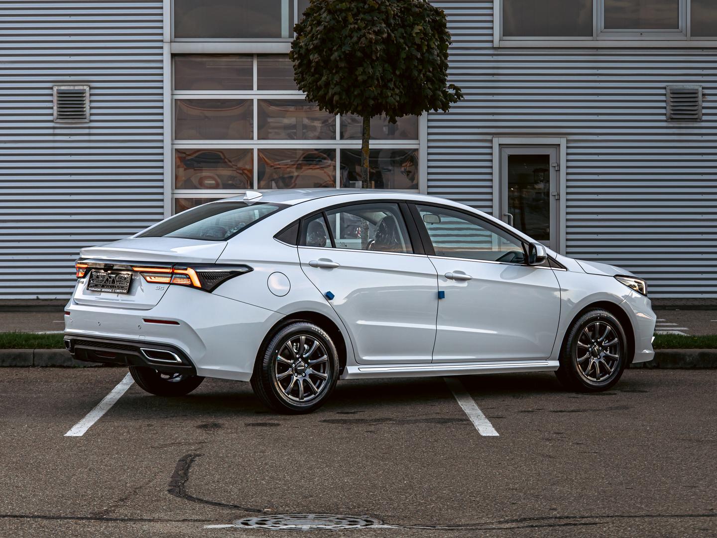 Omoda S5