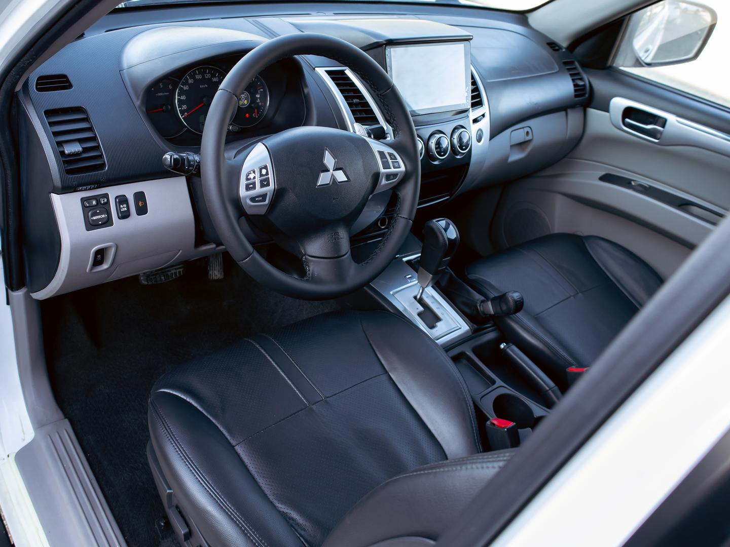 Mitsubishi Pajero Sport