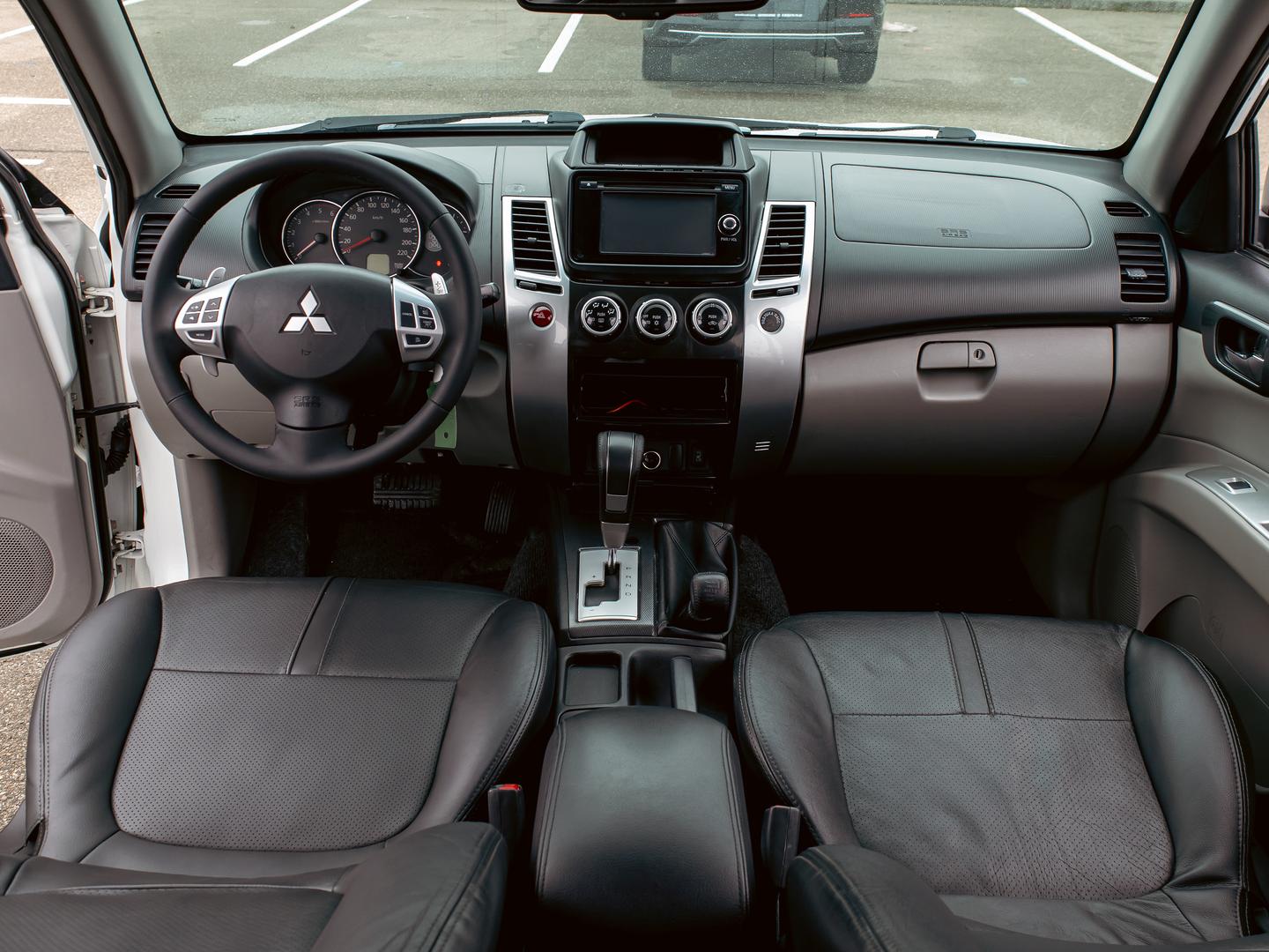 Mitsubishi Pajero Sport
