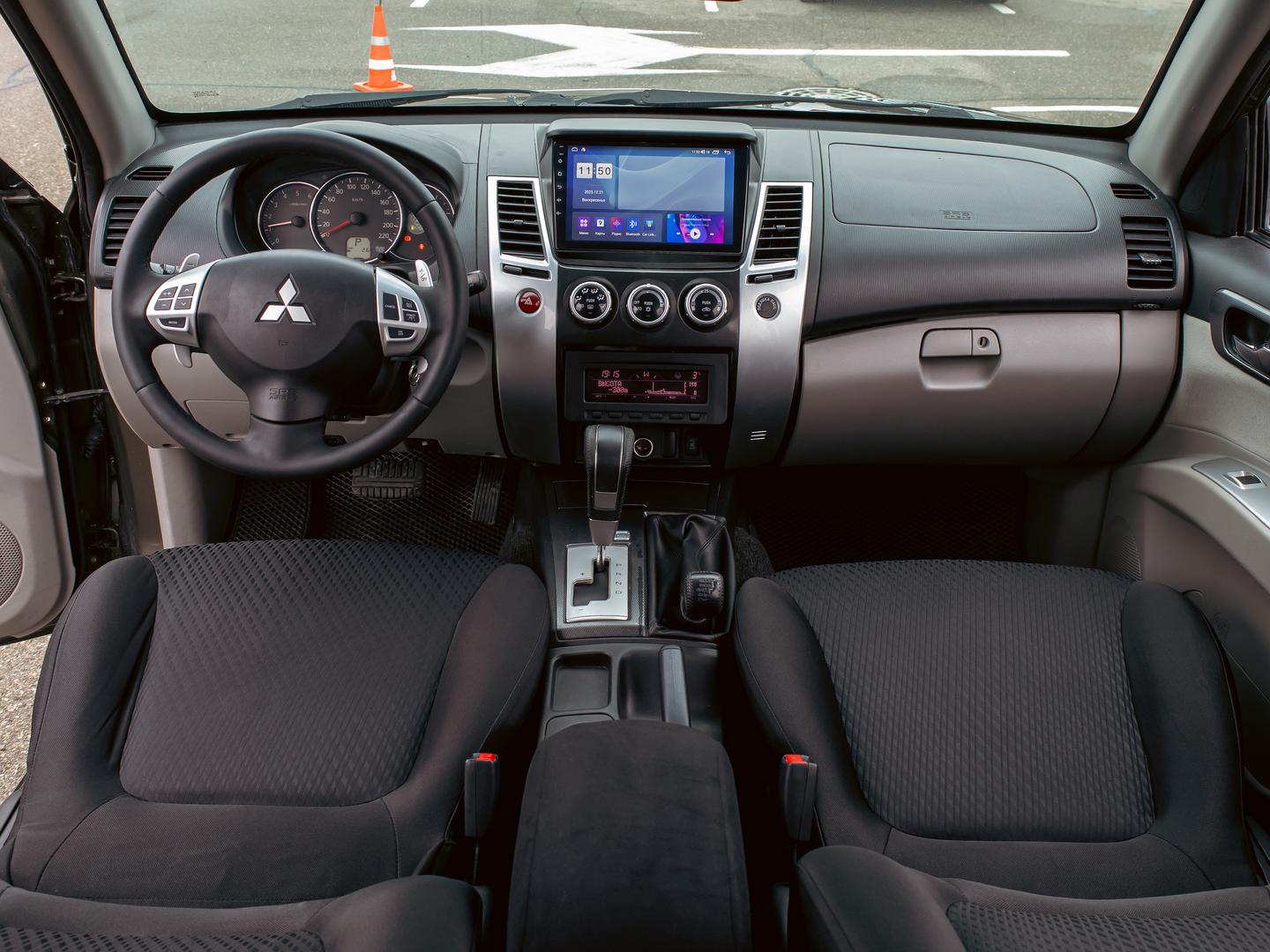 Mitsubishi Pajero Sport