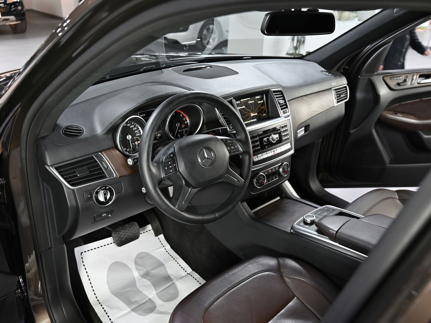 Mercedes-Benz GL-Класс