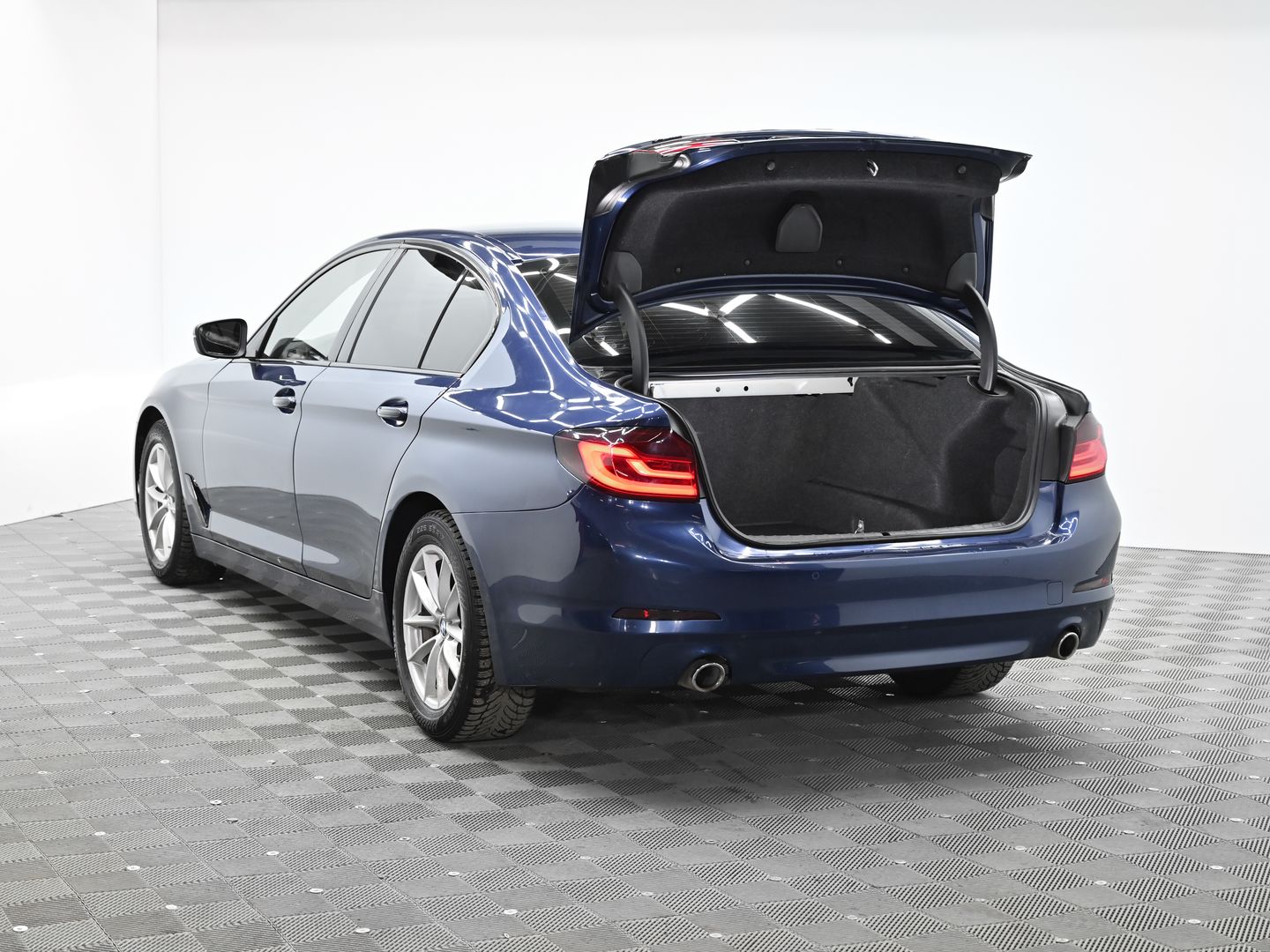 BMW 5 серии