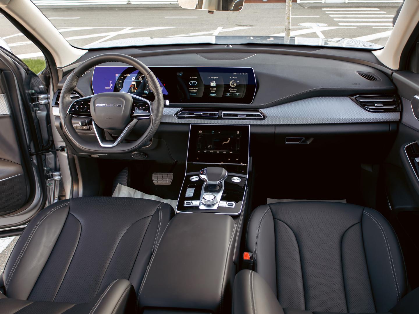 BAIC X7