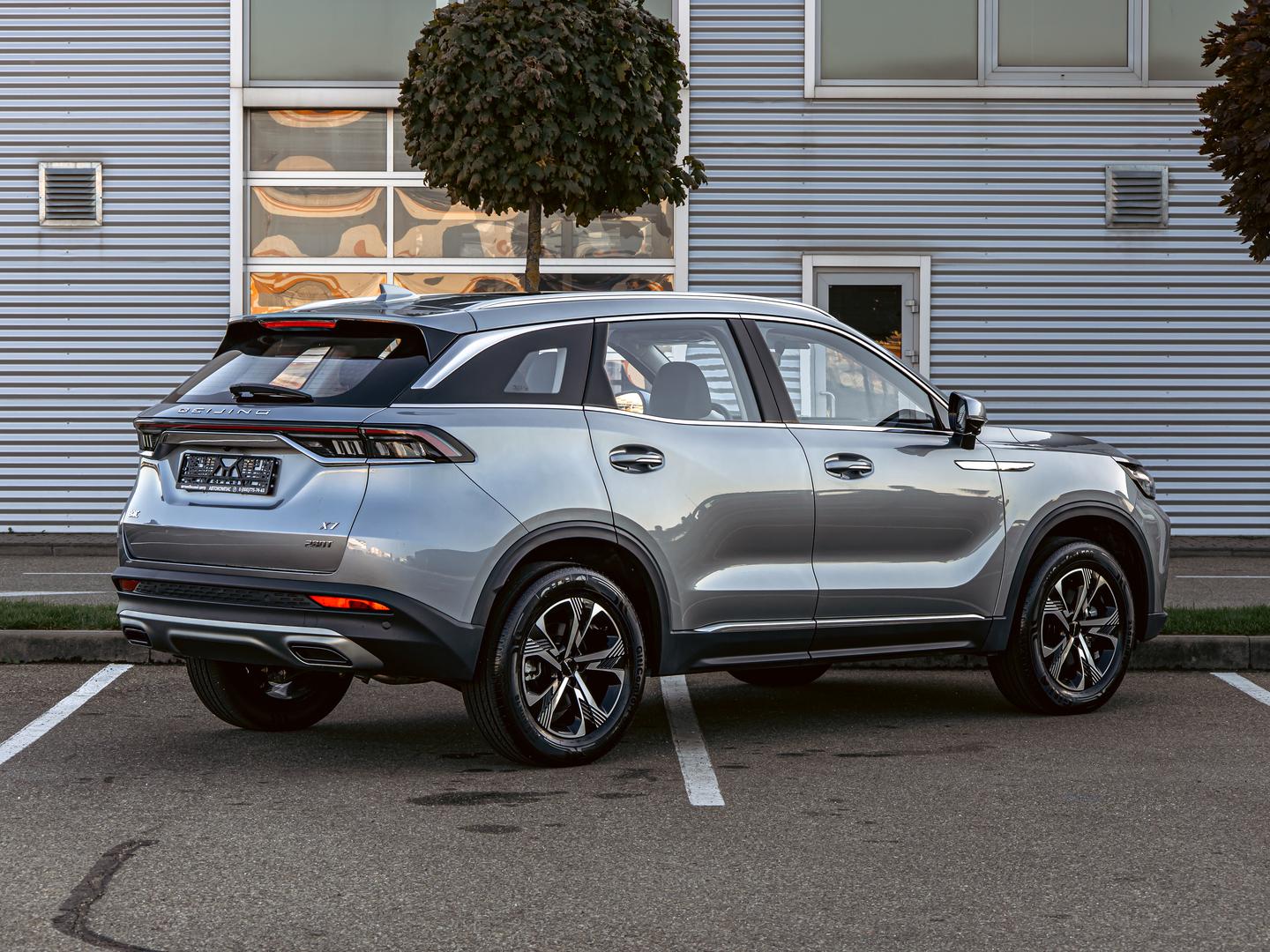 BAIC X7