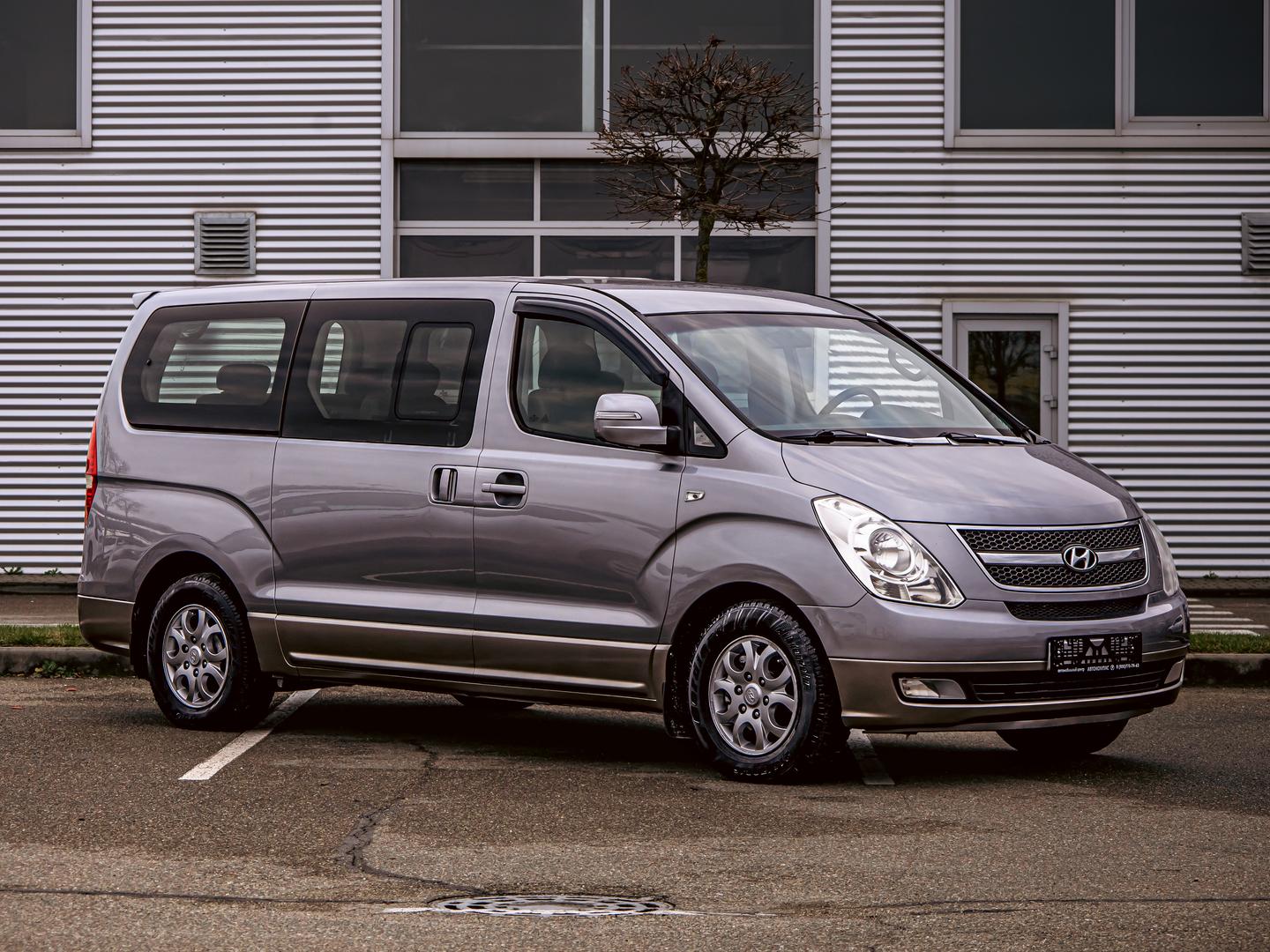 Hyundai Grand Starex