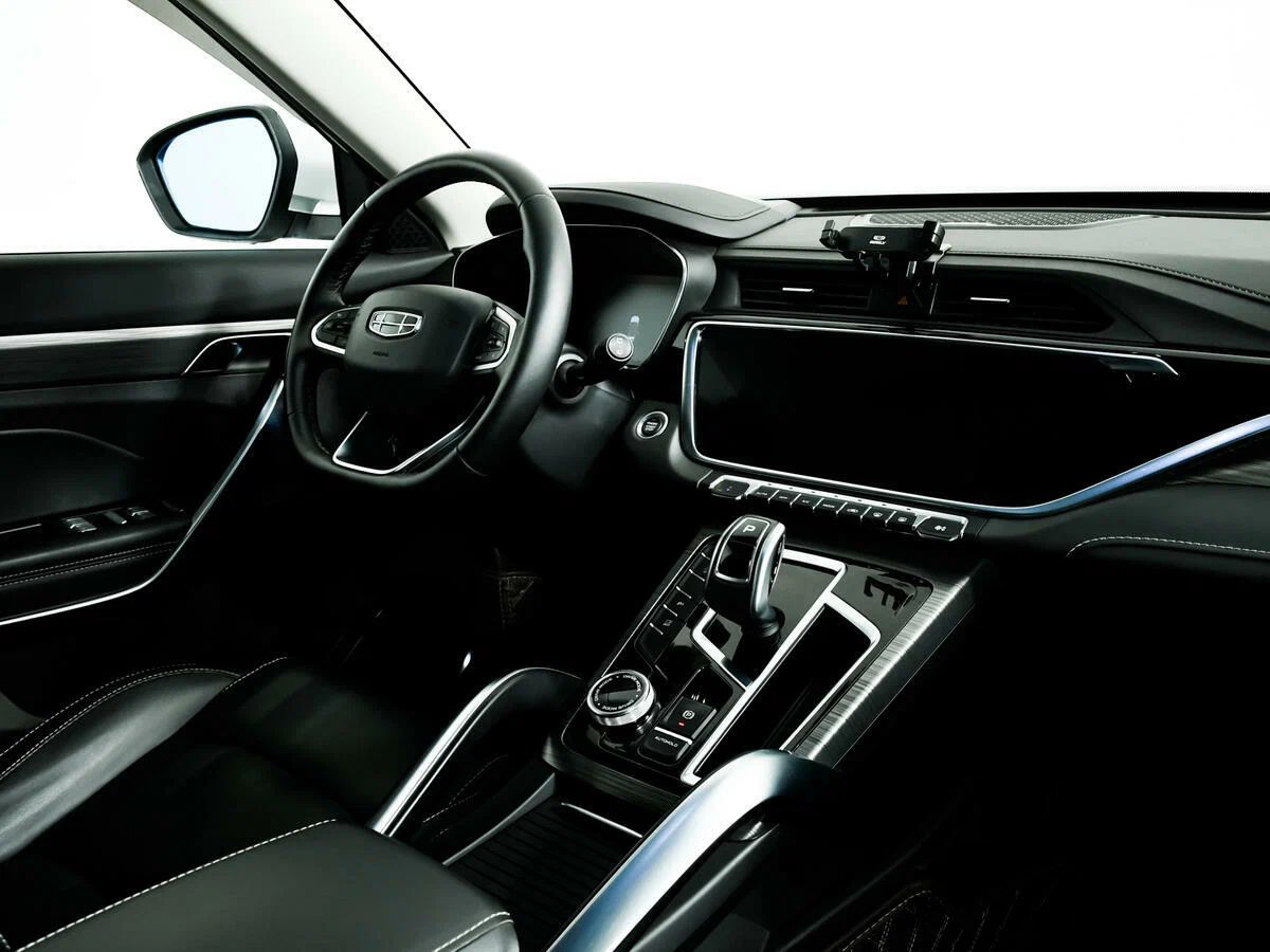 Geely Atlas Pro