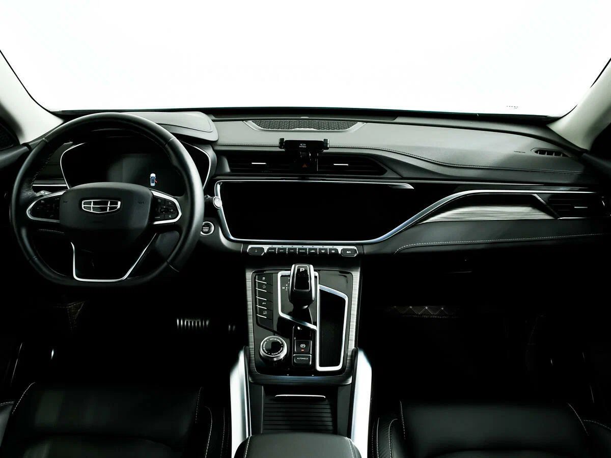 Geely Atlas Pro