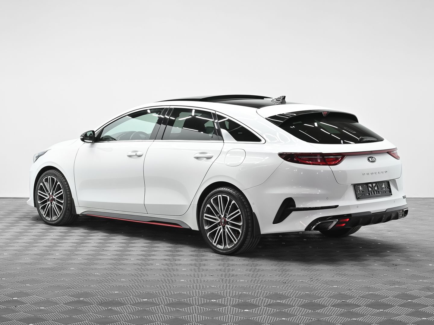 Kia Proceed