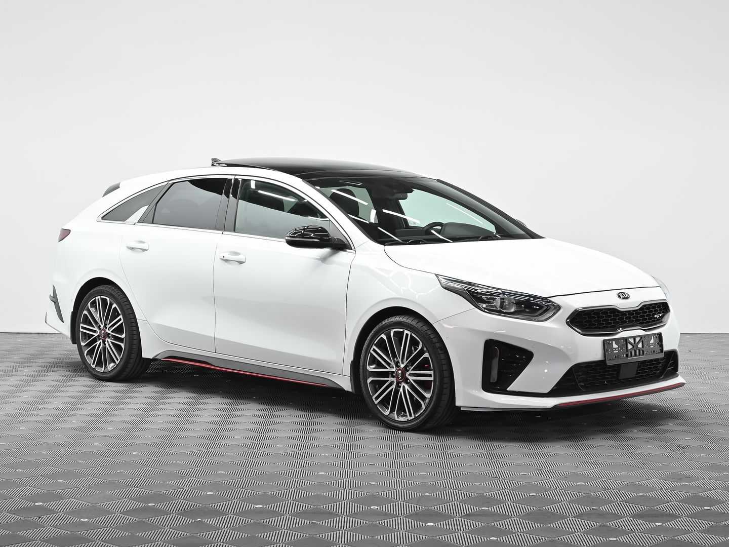 Kia Proceed