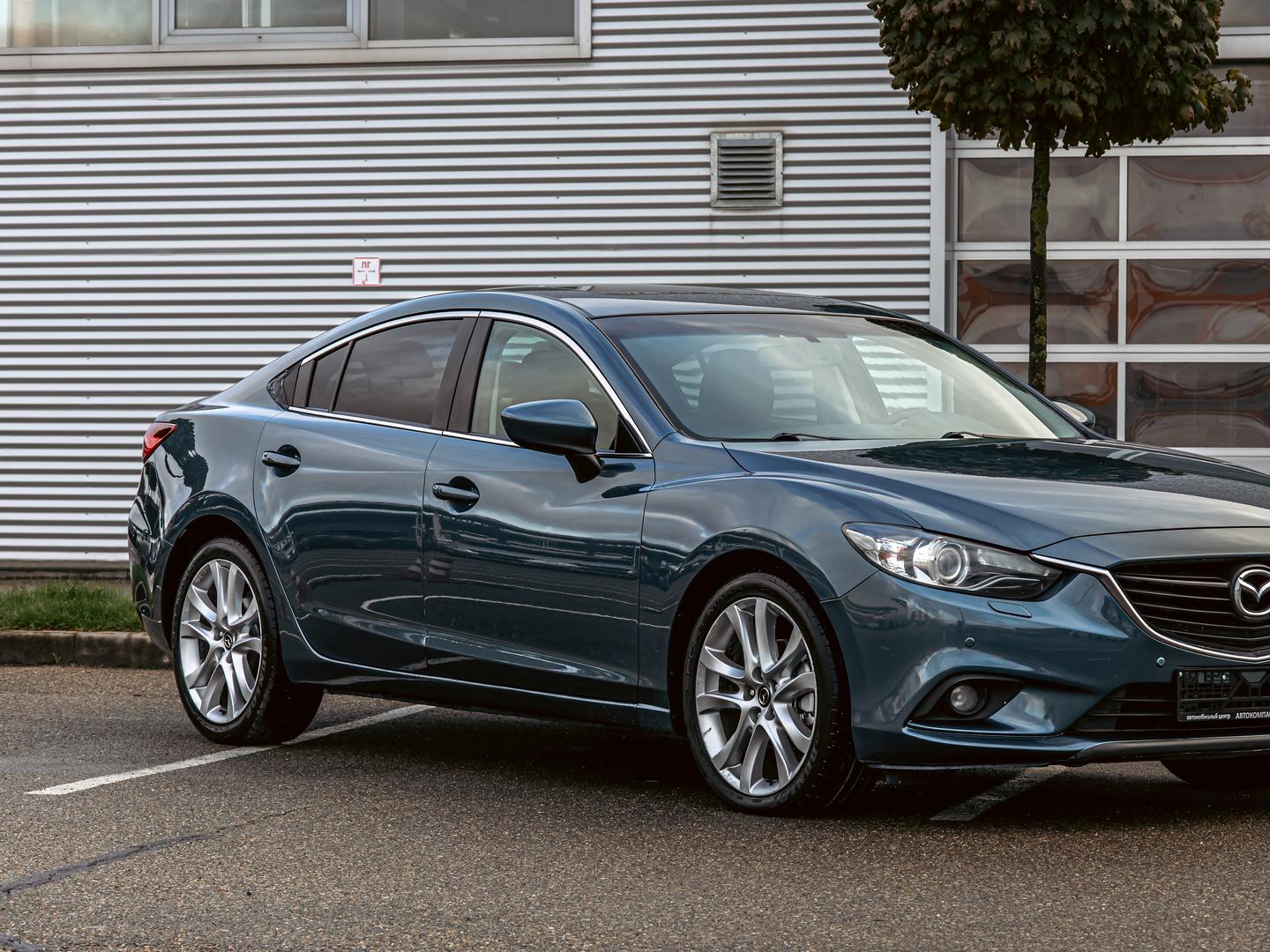 Mazda 6