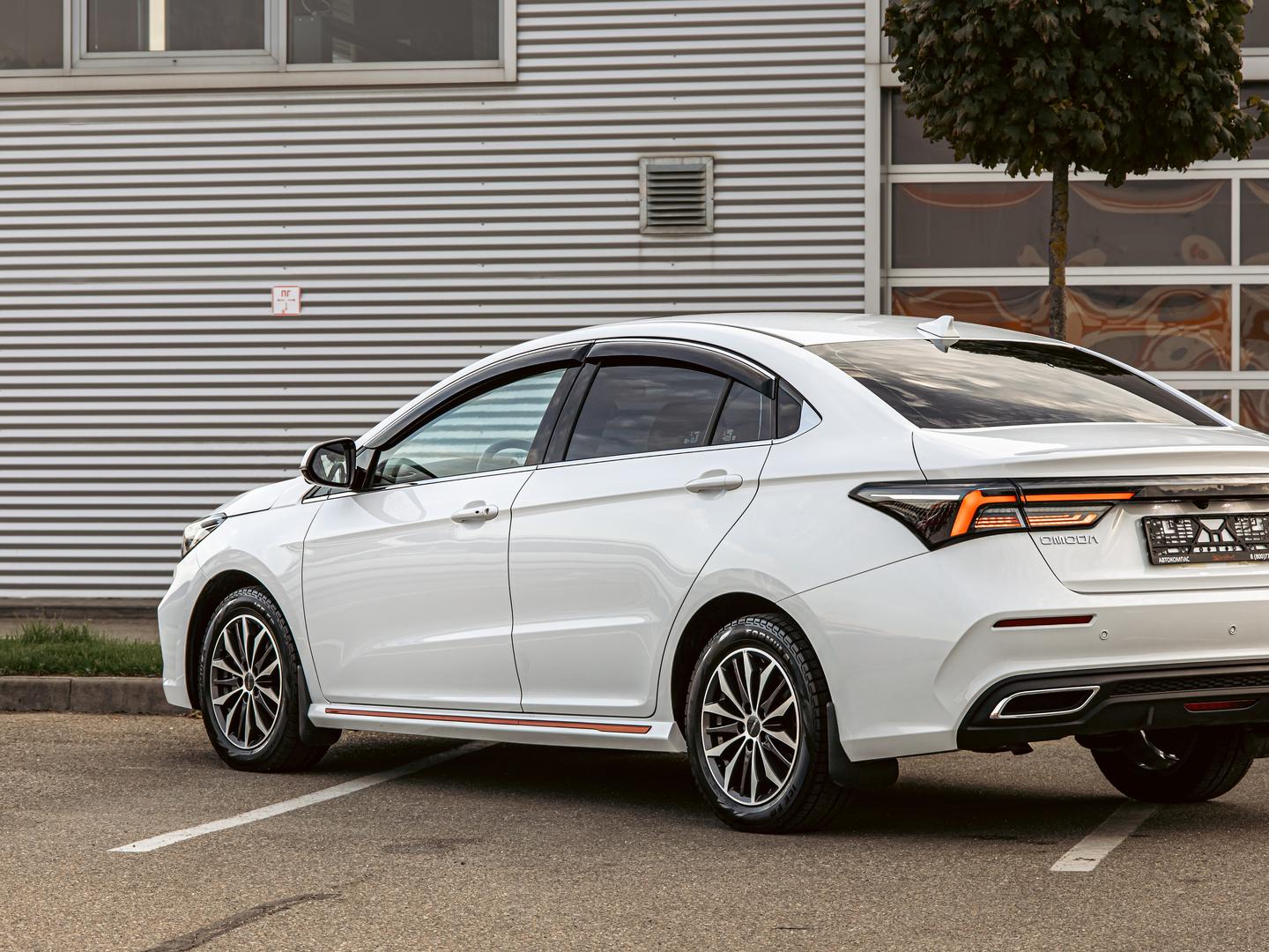 Omoda S5