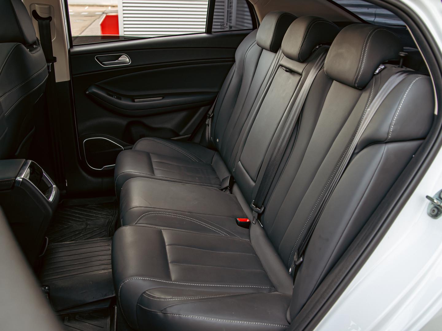 Omoda S5