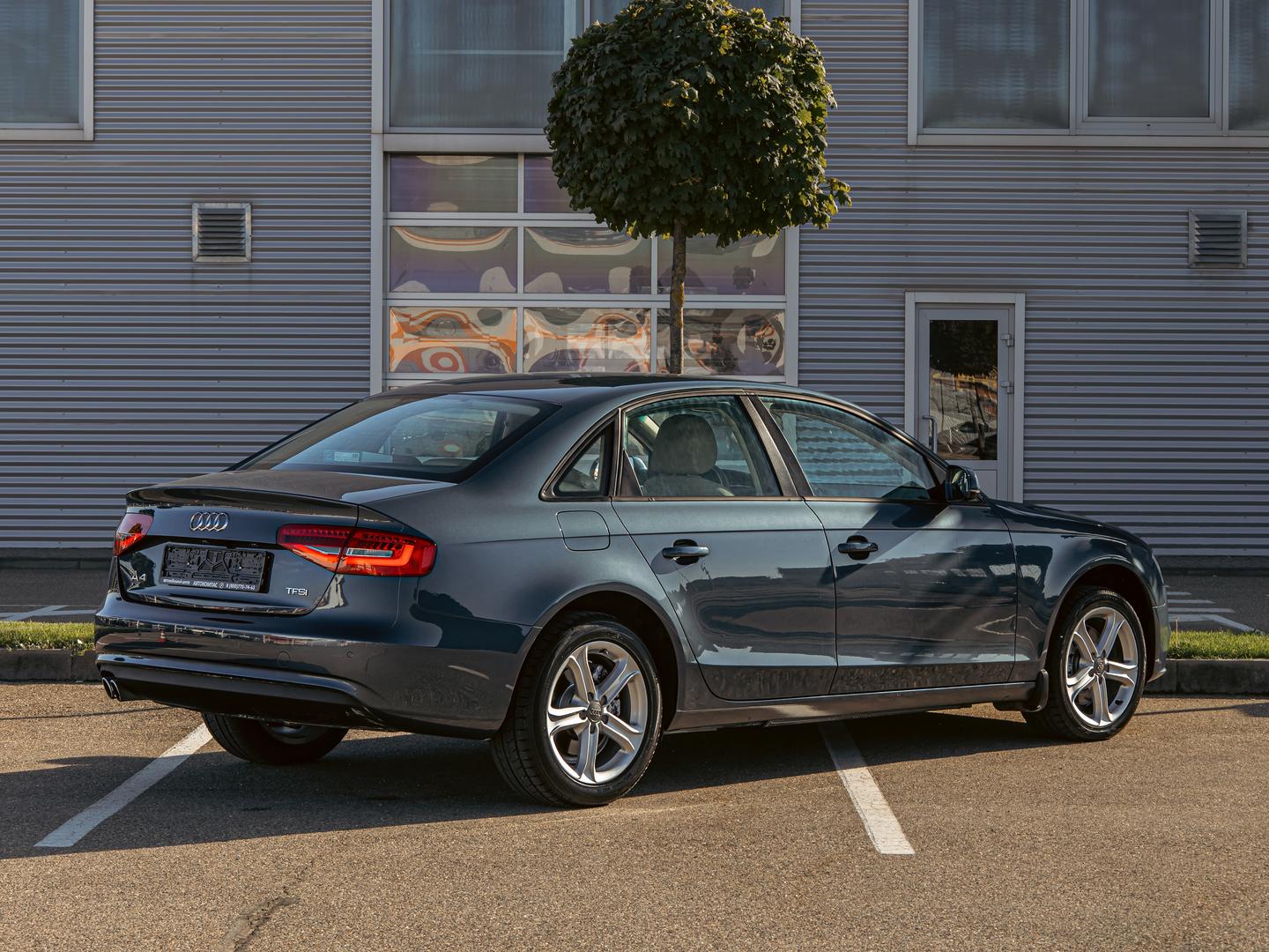 Audi A4
