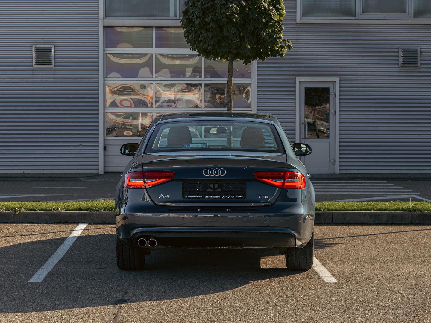 Audi A4