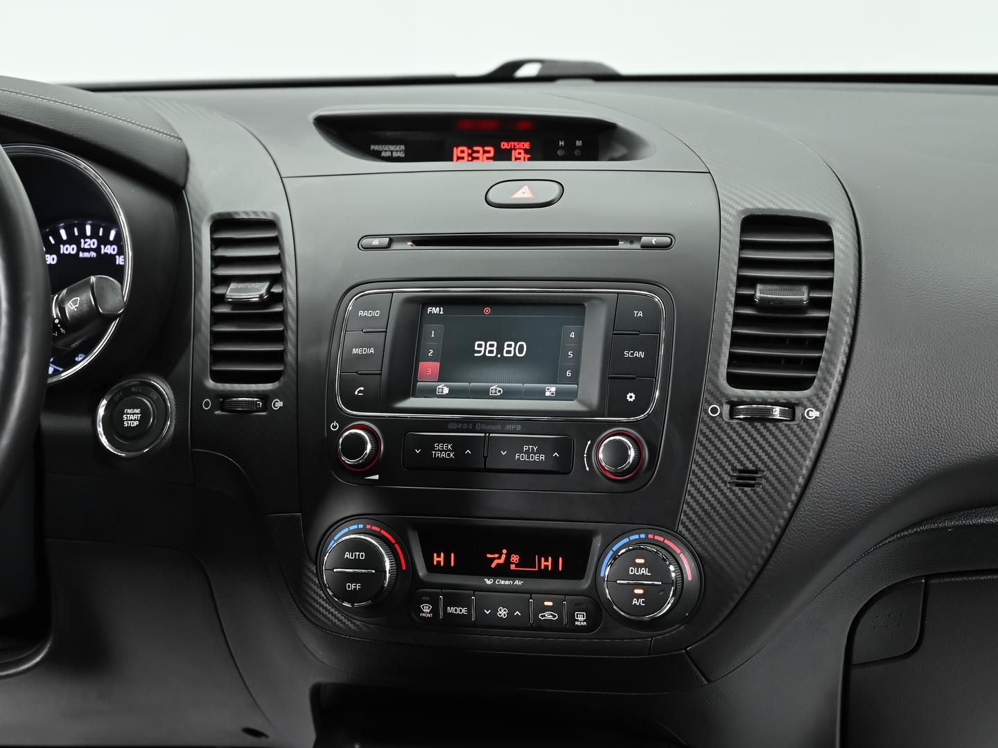 Kia Cerato