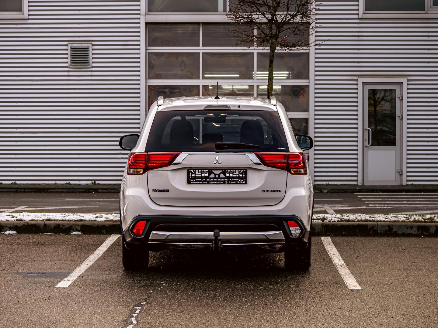 Mitsubishi Outlander