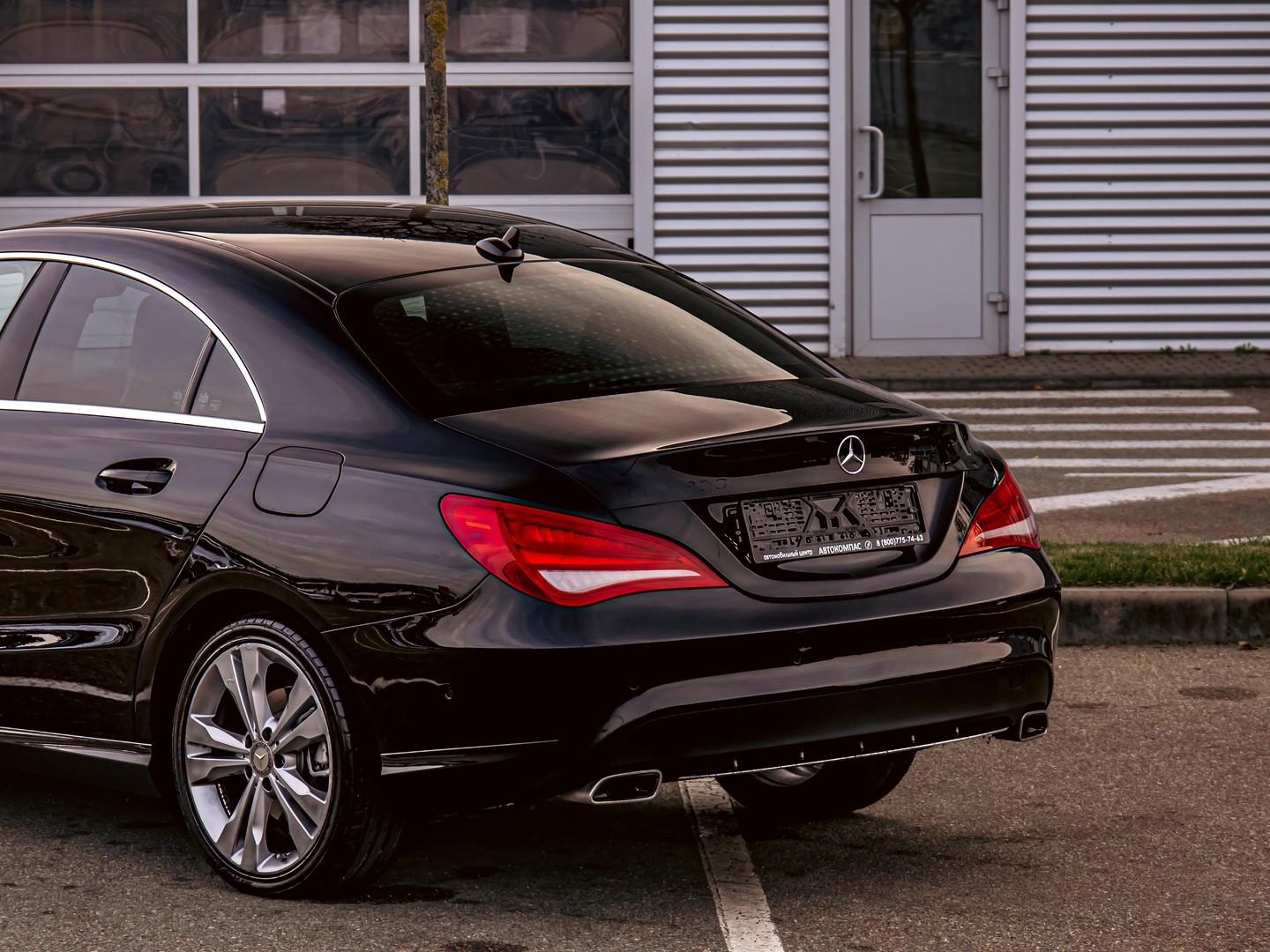 Mercedes-Benz CLA