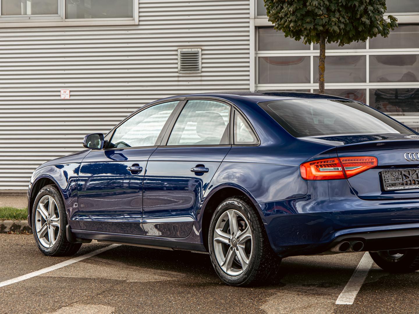 Audi A4