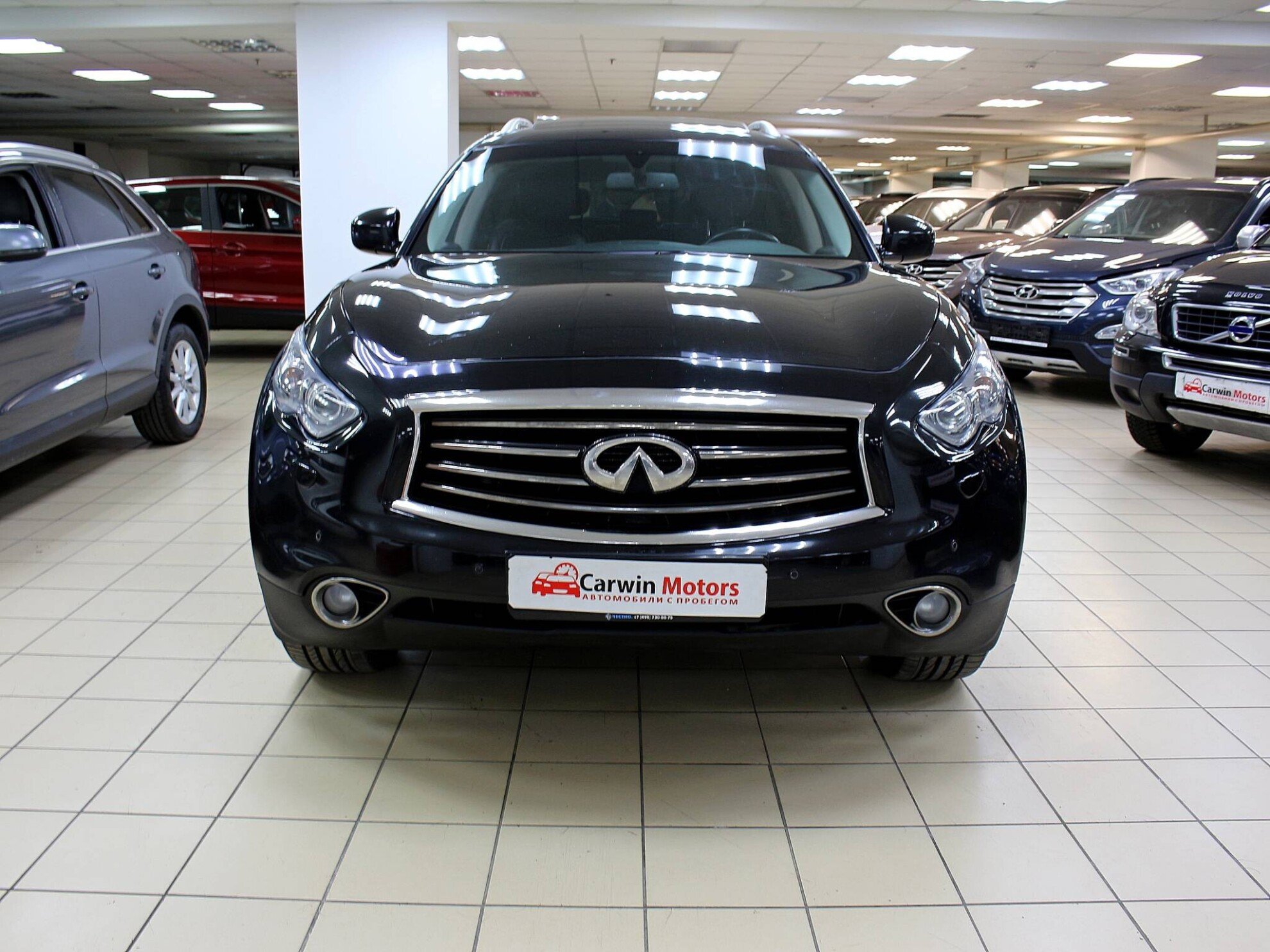 Infiniti QX70