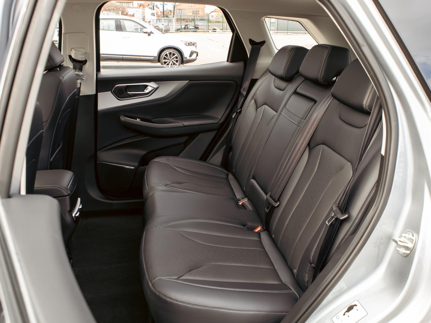 BAIC X7