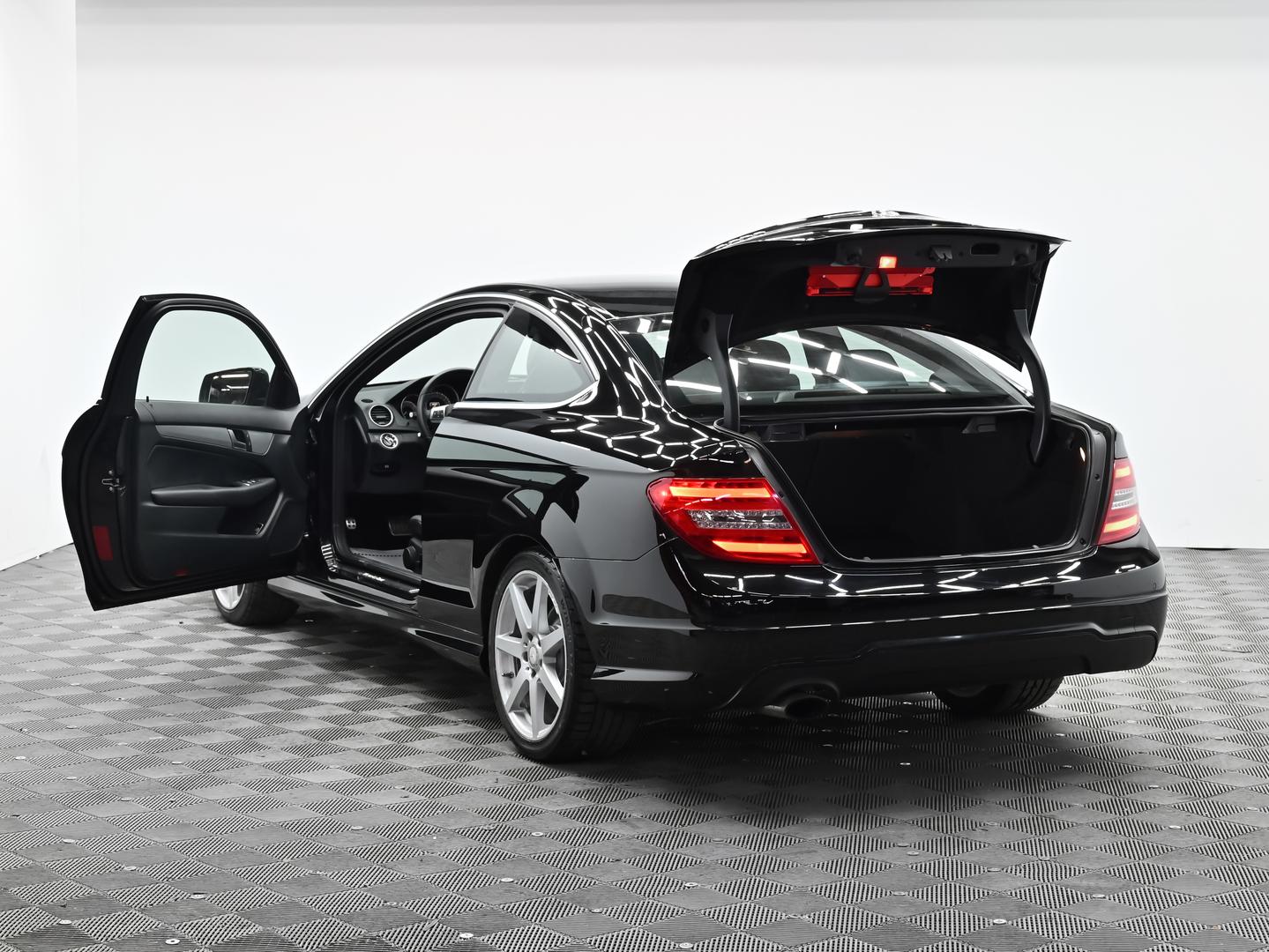 Mercedes-Benz C-Класс