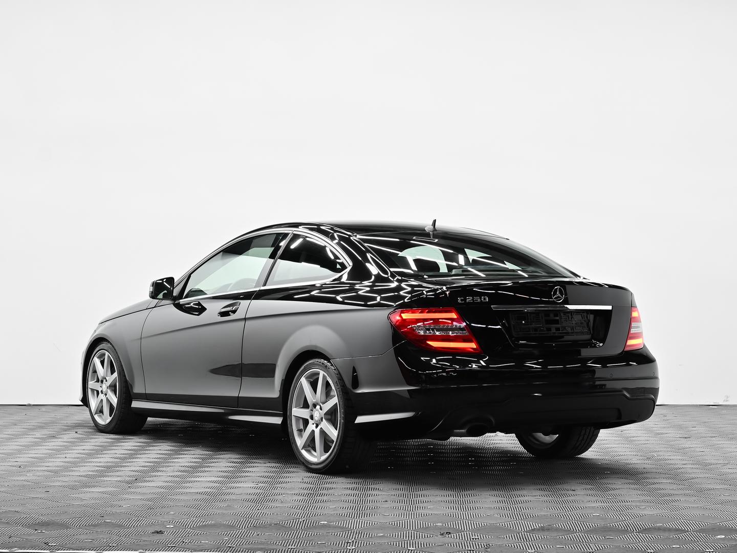 Mercedes-Benz C-Класс