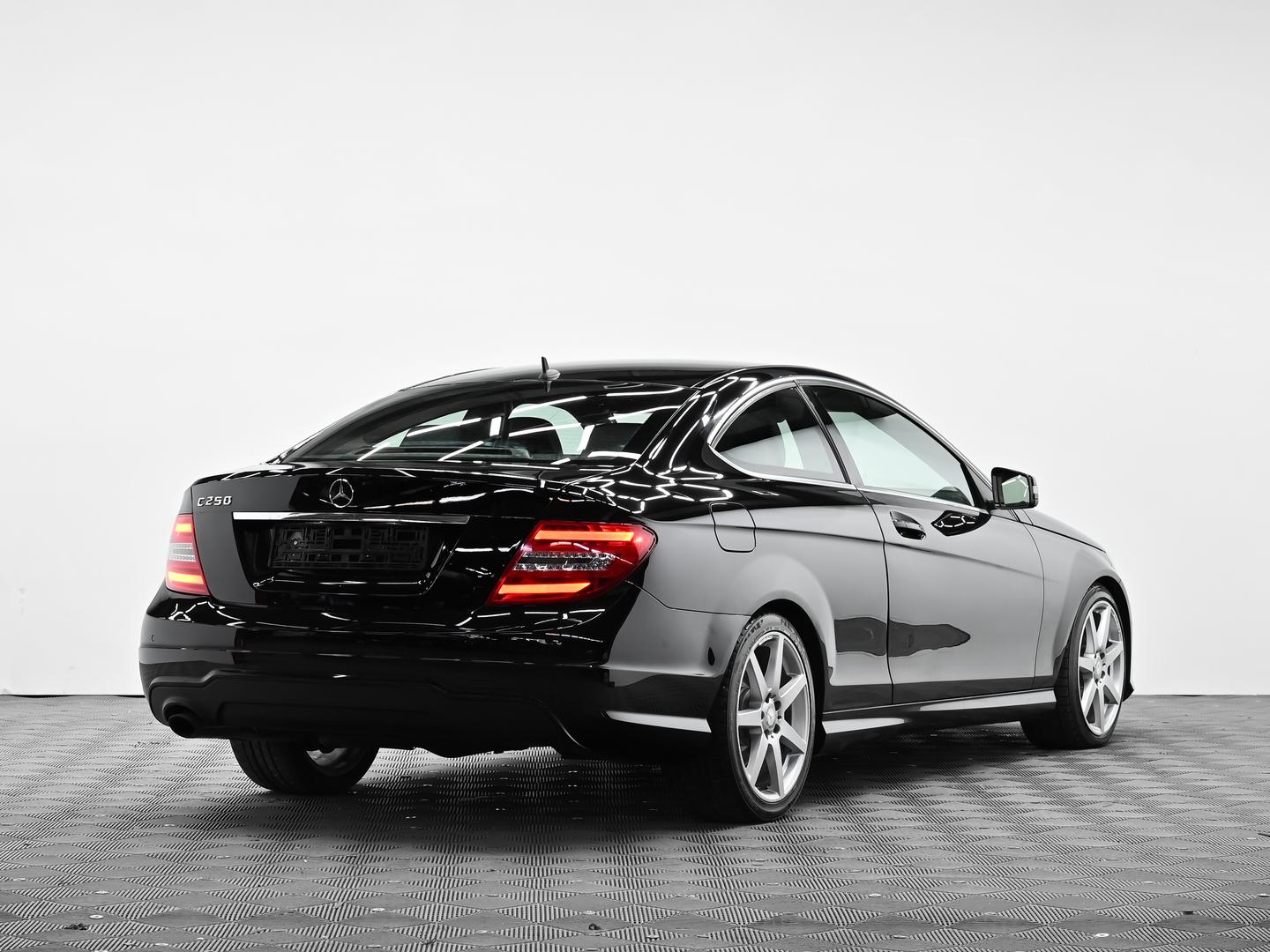 Mercedes-Benz C-Класс