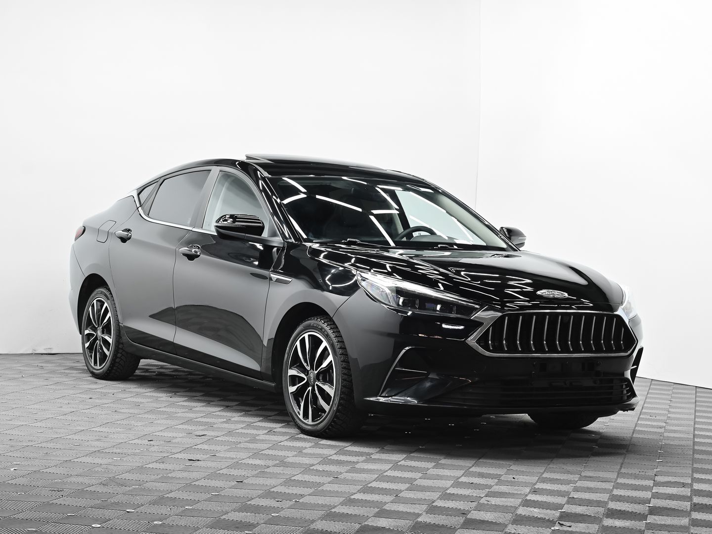 JAC J7