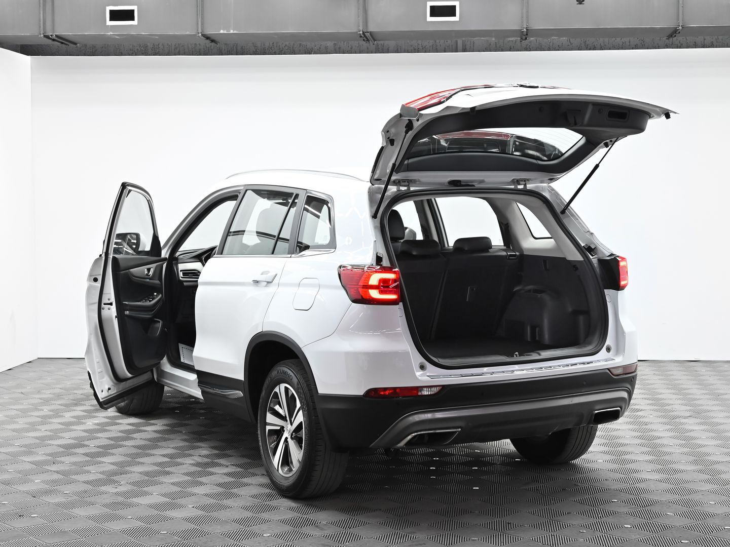 Changan CS75