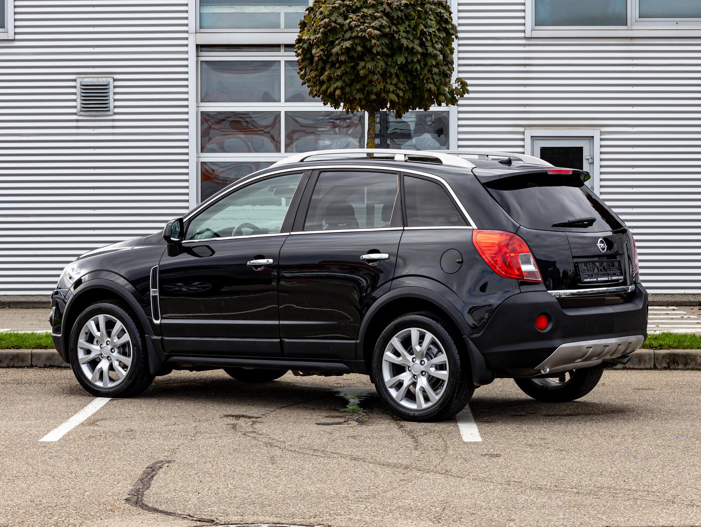 Opel Antara