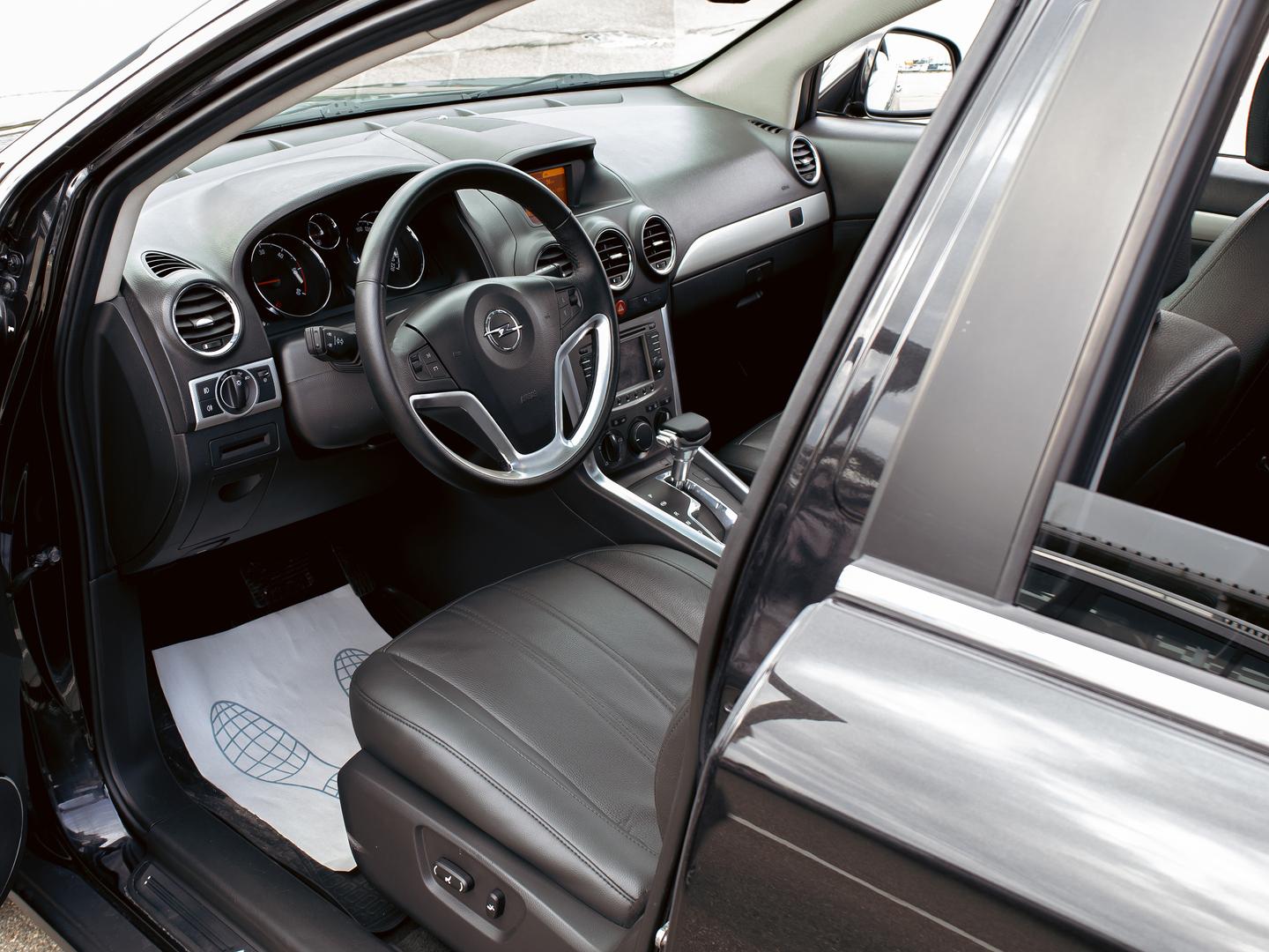 Opel Antara