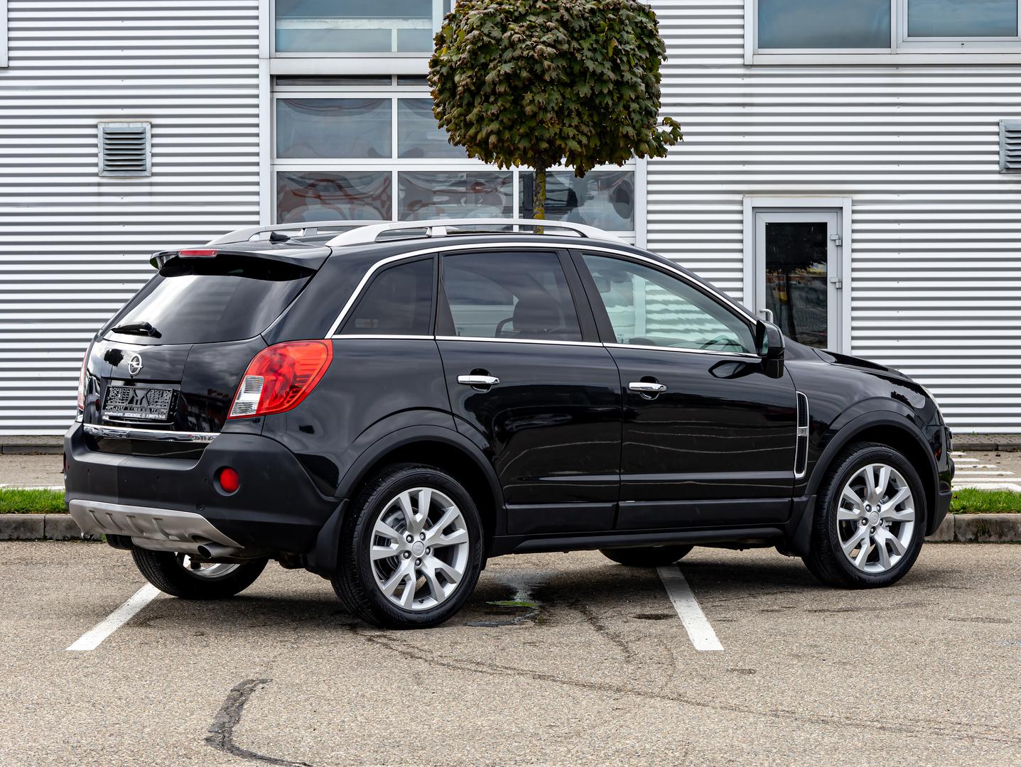 Opel Antara