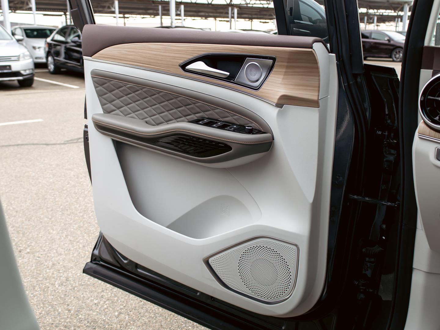 Forthing Yacht