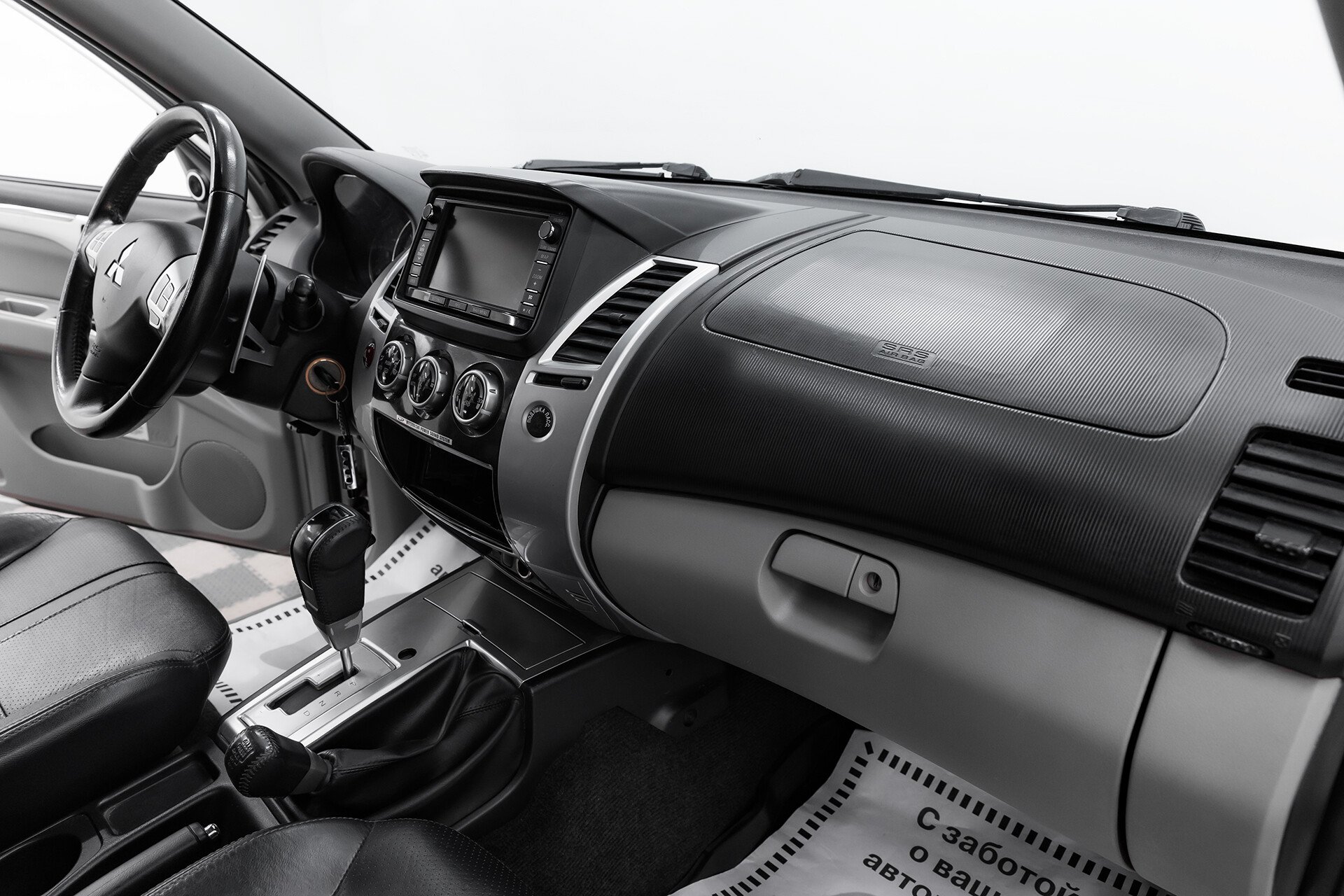 Mitsubishi Pajero Sport