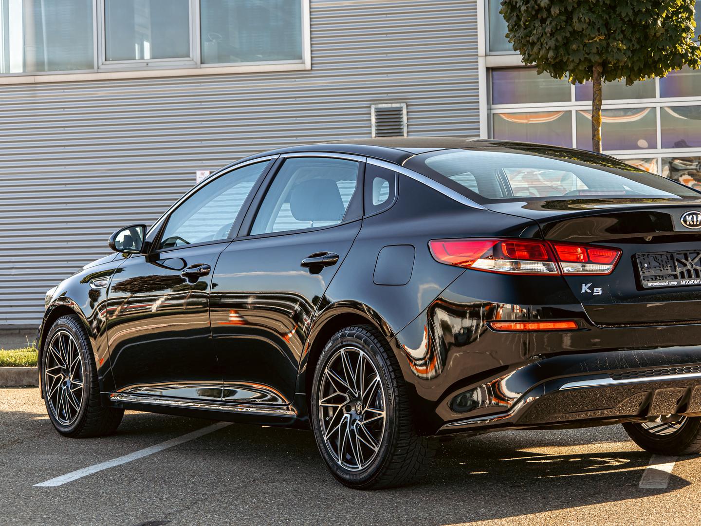 Kia K5