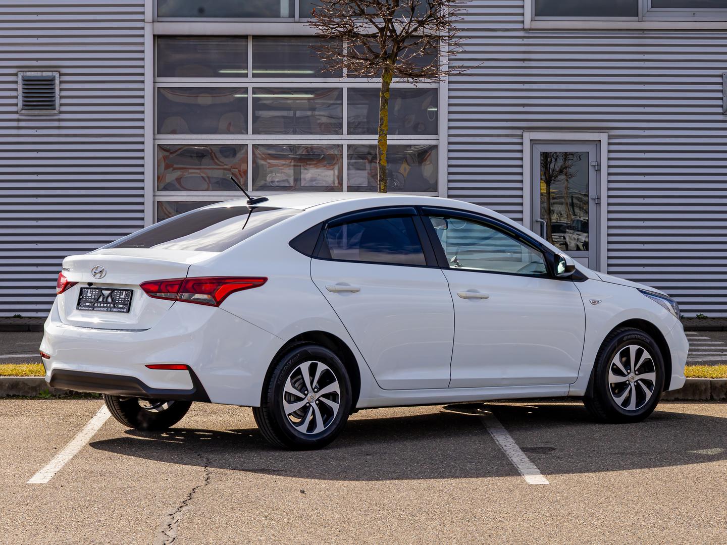 Hyundai Solaris