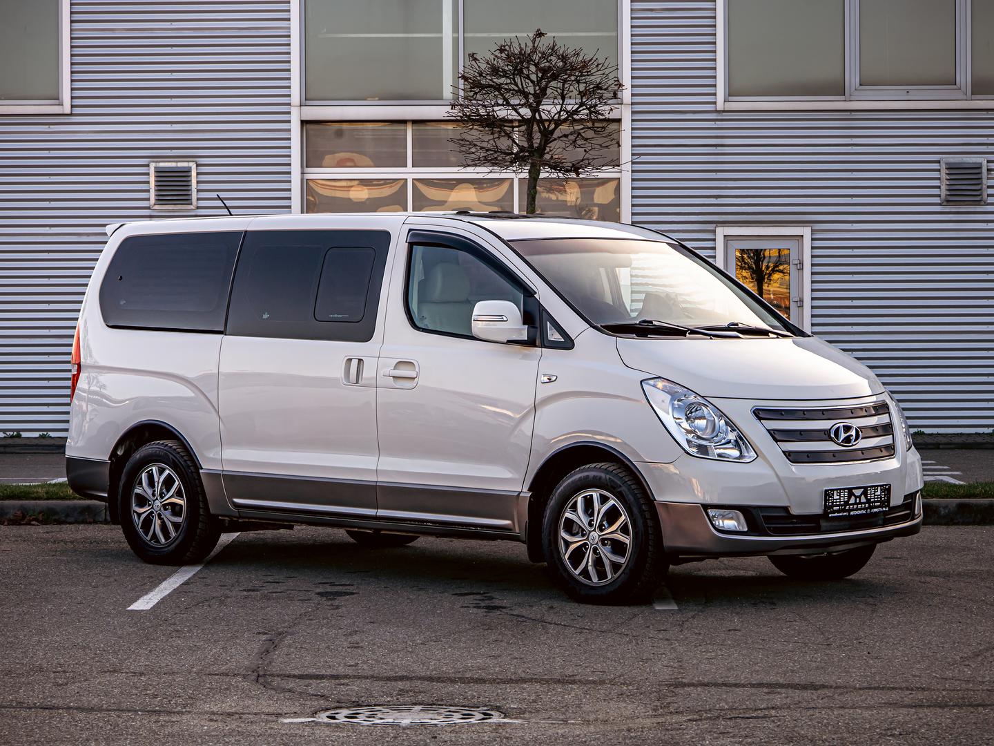 Hyundai Grand Starex
