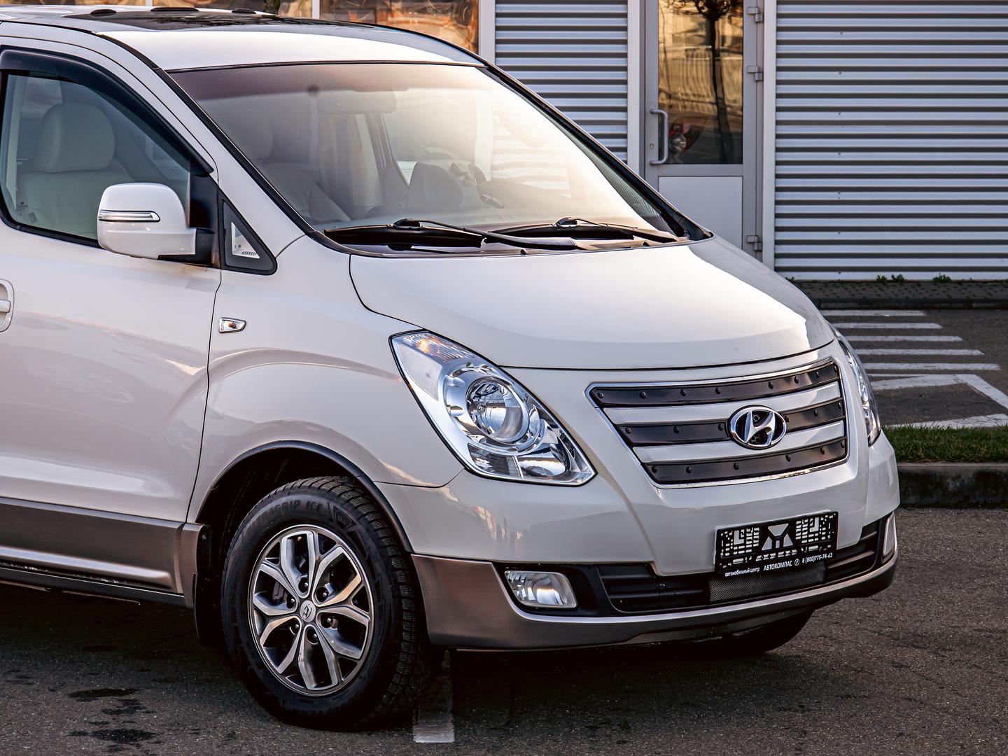 Hyundai Grand Starex