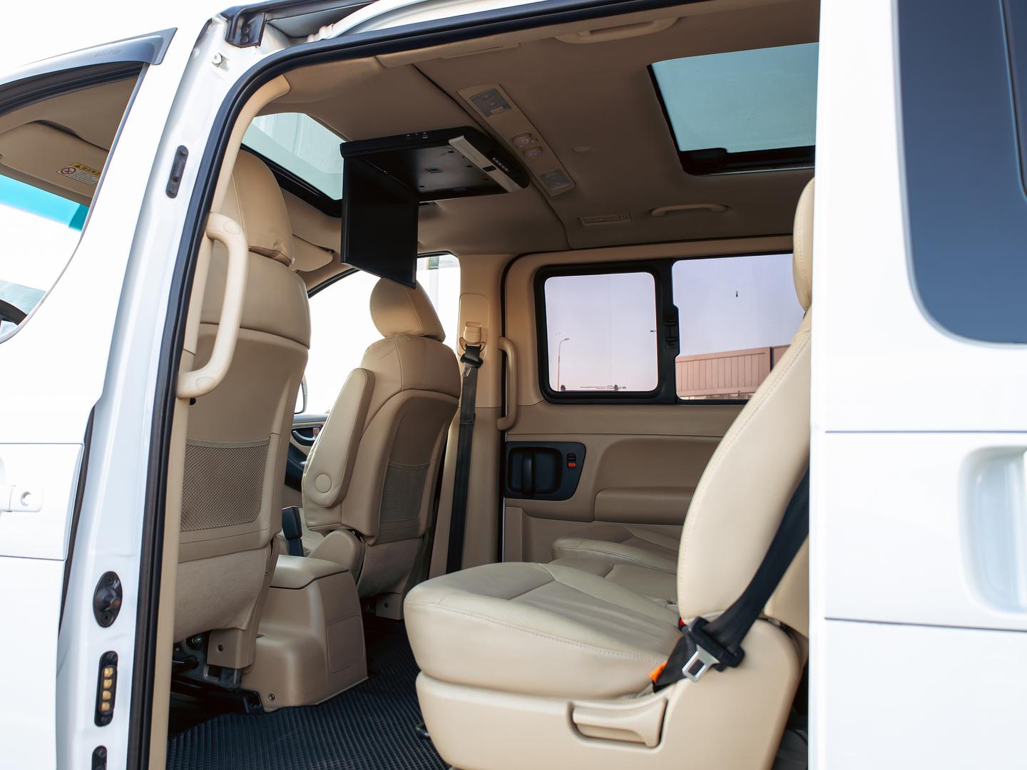 Hyundai Grand Starex