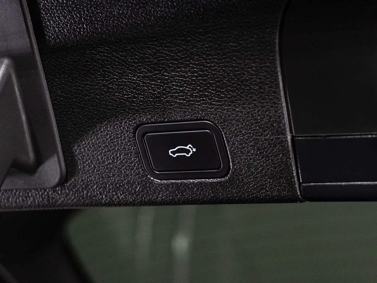 Geely Tugella