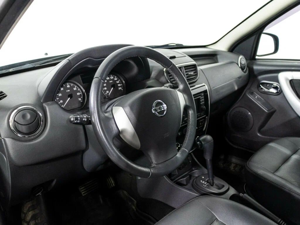 Nissan Terrano