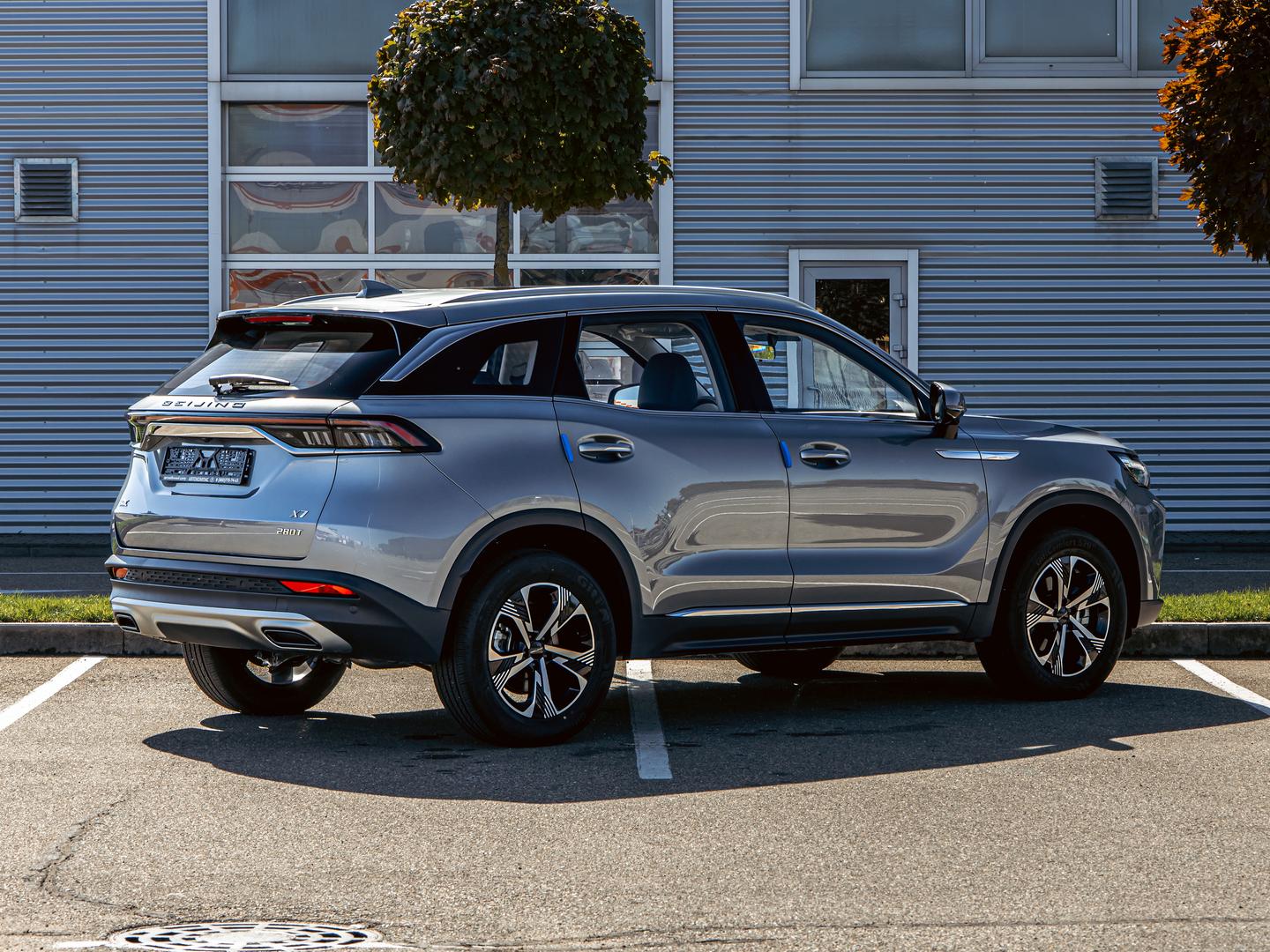 BAIC X7