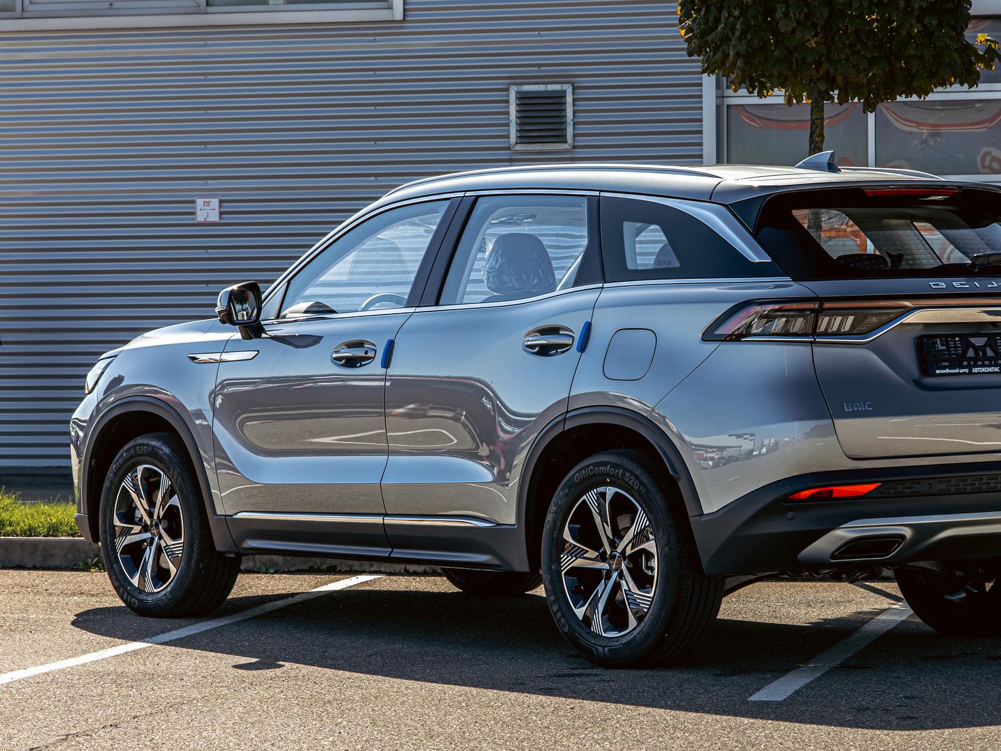 BAIC X7
