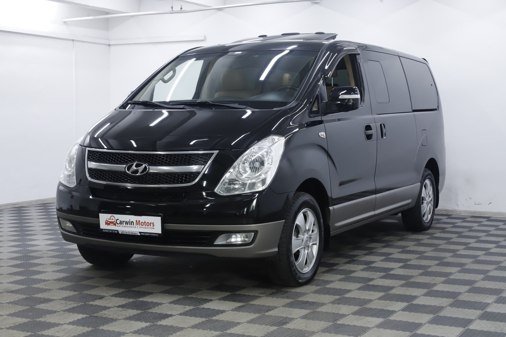 Hyundai Grand Starex