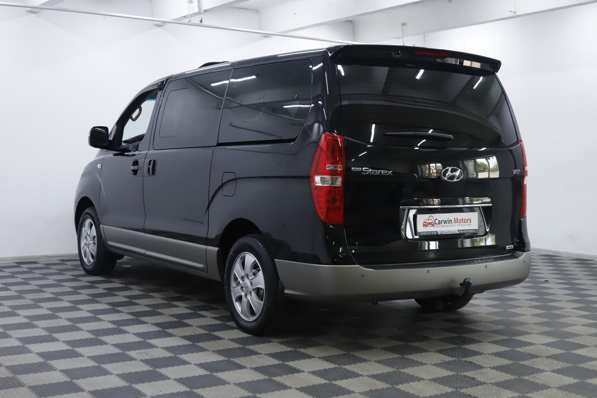 Hyundai Grand Starex