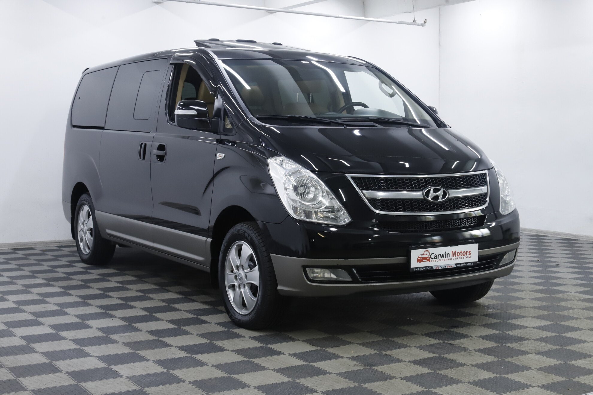 Hyundai Grand Starex